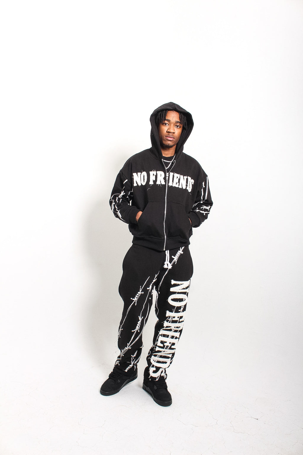 BLACK BARBED SET (JACKET & PANTS)